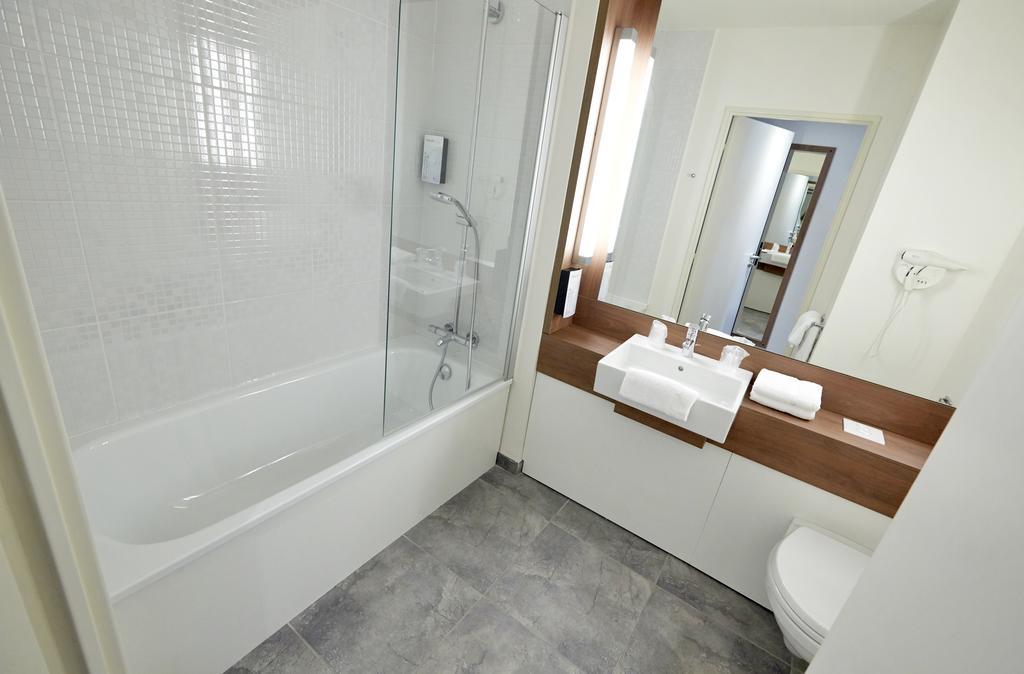 Campanile Saint-Malo ~ Saint-Jouan-Des-Guerets Hotell Eksteriør bilde